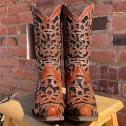 Corral Maple And Black Sequence Boots T0133