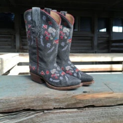 Macie Bean Black Cracktackular Boot MK8050 -Texasgoldminors Outlet Store macie bean black cracktackular boot mk8050 cdde2b7c 99d7 47a0 bca5 49b775c262ab